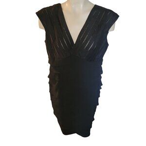 ADRIENNA PAPELL Black Sleeveless V-Neck Layered Cocktail‎ Dress 14 scalloped